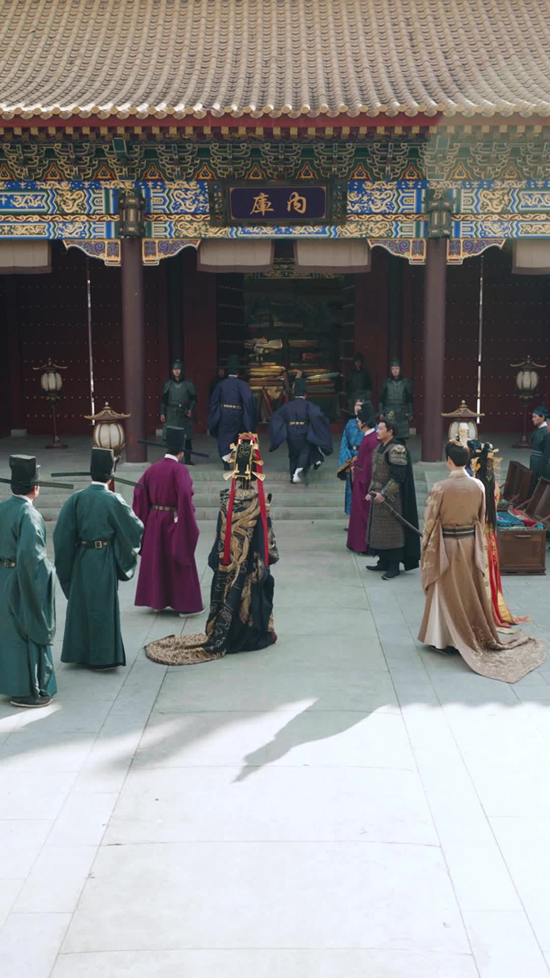 Episode 20 - A History Professor Became Emperor